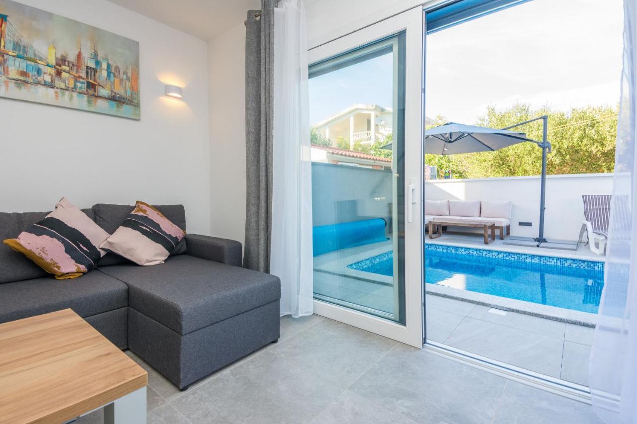 Apartment Spanic 1 Vir Buitenkant foto