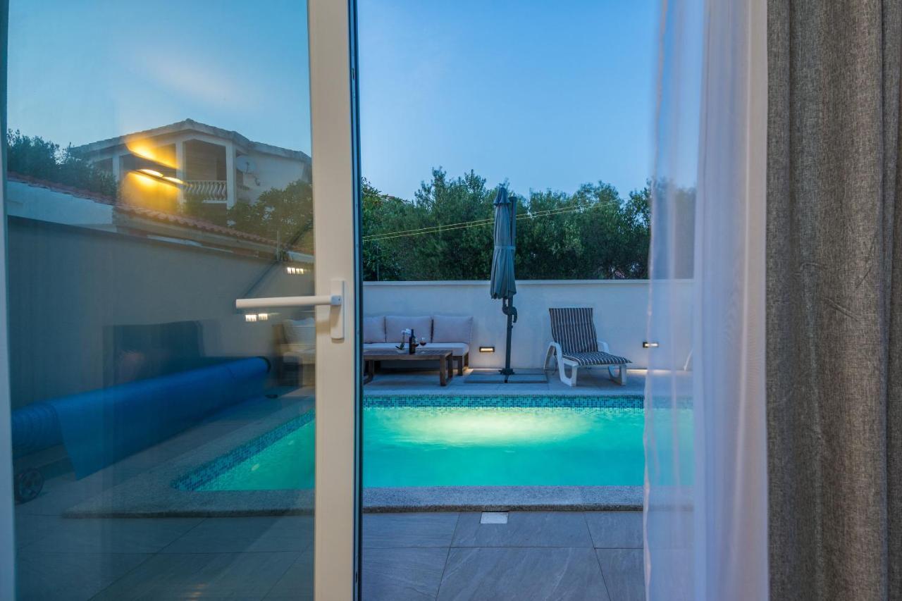 Apartment Spanic 1 Vir Buitenkant foto